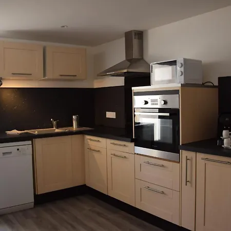 بيت للعطل Val